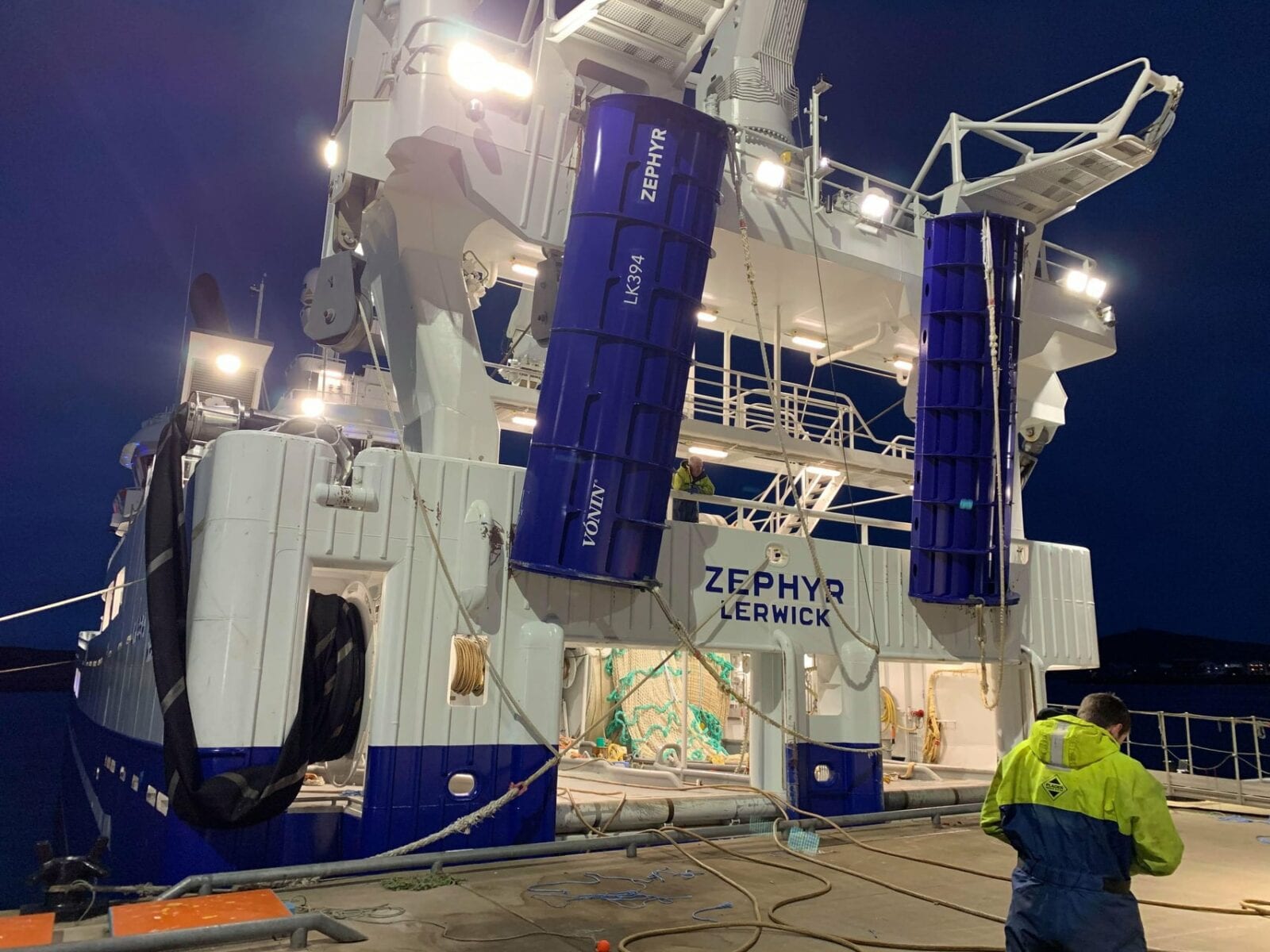 Zephyr rigged with Tornando trawl doors from Vónin